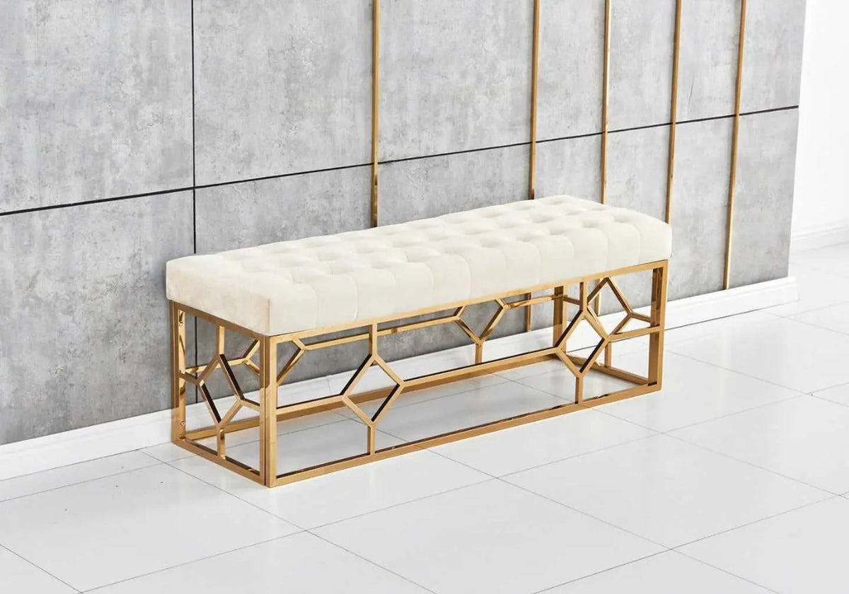 Banc capitonné en beige et métal doré | Novia