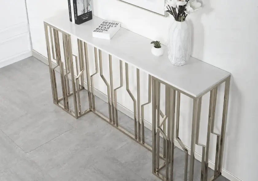 Console design marbre blanc et acier argenté | Lusor