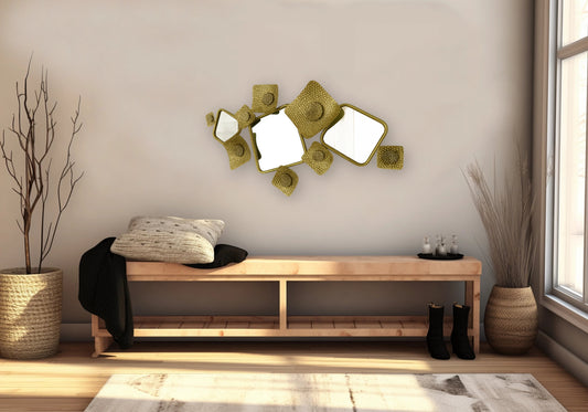 Miroir mural design géométrique en métal doré | Zento