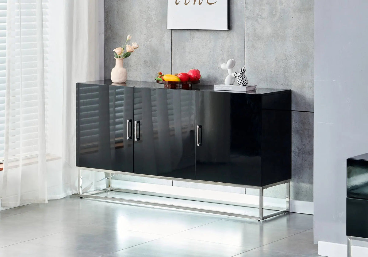 Buffet design laqué noir et argent pour salon | Zumi