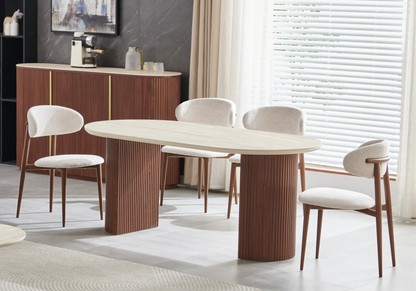 Ensemble table ovale travertin et chaises noyer | Zylo