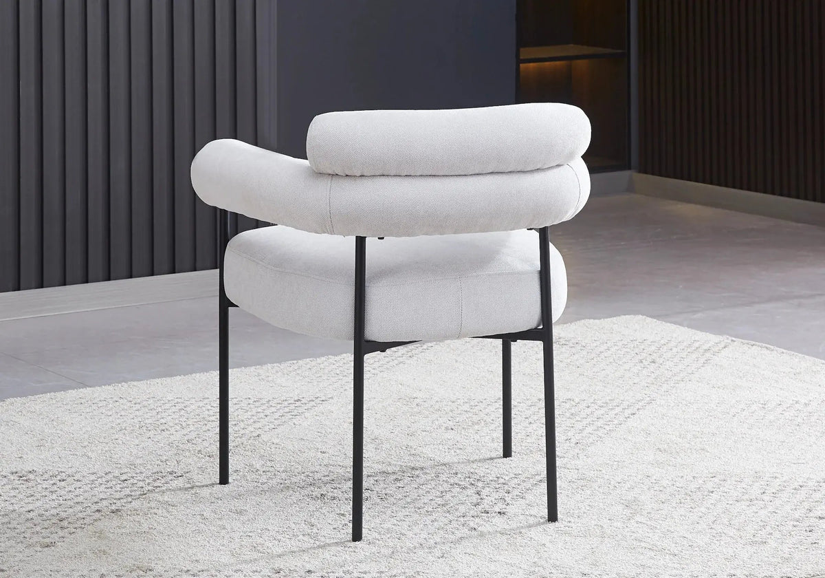 Fauteuil de table bouclé gris et pieds noirs | Kove
