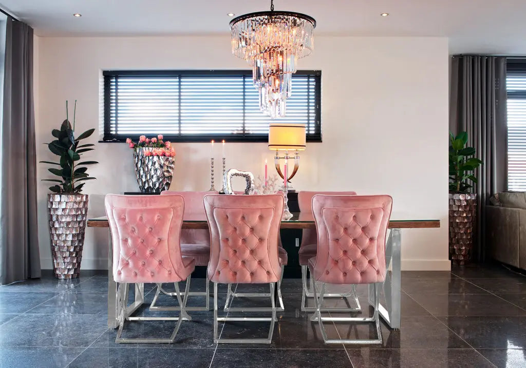 Chaise capitonnée en rose et pied argenté | Korva