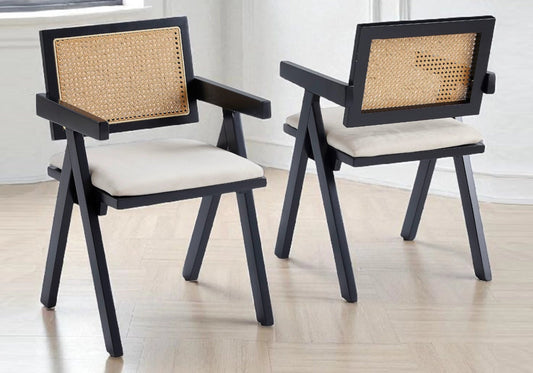 Lot de 4 chaises de salle à manger noires en cannage | Zyro
