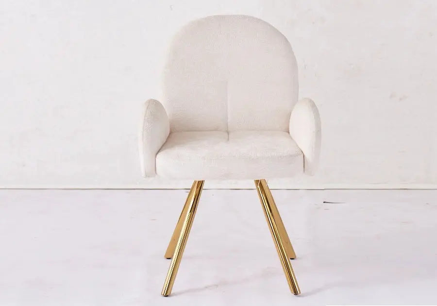Lot de 2 fauteuils de table velours écru pieds dorés | Zylo