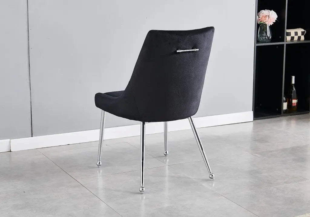 Lot de 4 chaises en noir pieds argentés | Velox