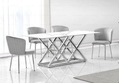 Ensemble table marbre blanc et chaises velours | Vexta