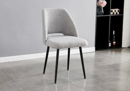 Ensemble table à manger marbre noir et 4 chaises | Kora