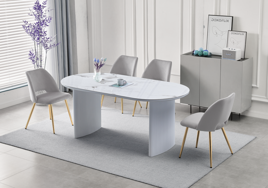 Ensemble table marbre beige et chaises dorées | Zivo