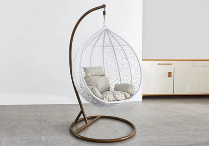 Fauteuil suspendu design ergonomique doré et noir | Zyra