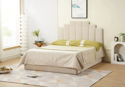 Lit double capitonné en beige élégant | Zynto