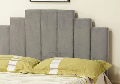 Lit capitonné en gris, design moderne | Zynto