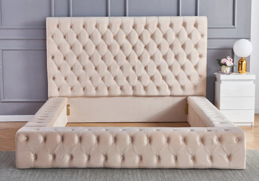 Lit capitonné style chesterfield en beige | Zyra