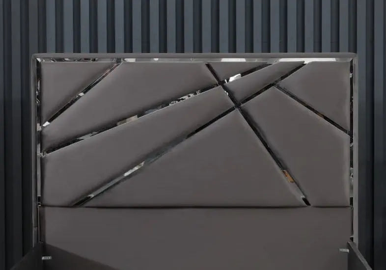 Lit coffre 160x200 avec tête de lit gris argent | Vexis