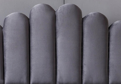 Lit coffre en gris capitonné moderne | Vexo