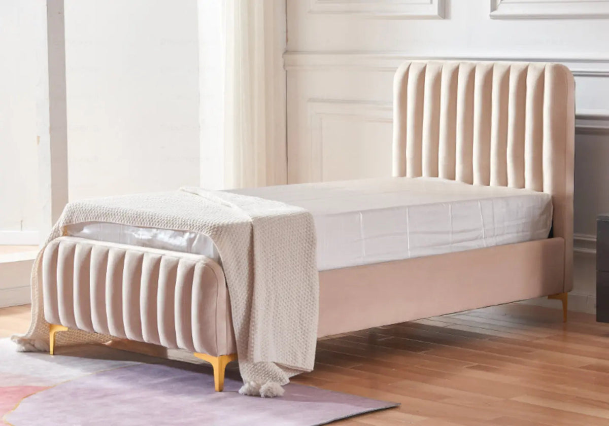 Lit double en rose moderne avec sommier | Nexa