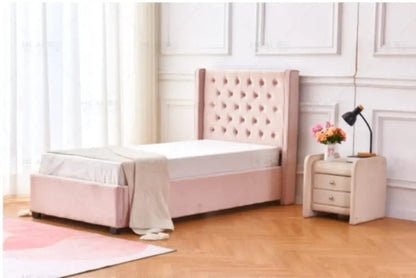 Lit enfant 1 place en rose capitonné | Nuvio