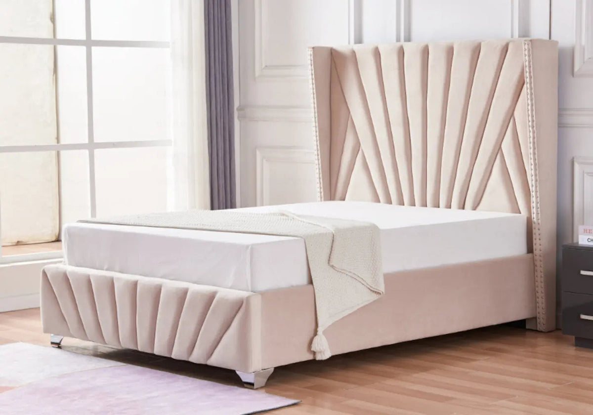 Lit king size moderne et élégant en beige | Dune