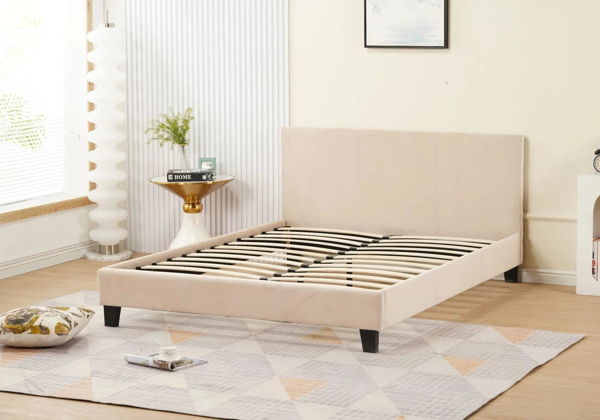 Lit en beige élégant et confortable | Kaelis