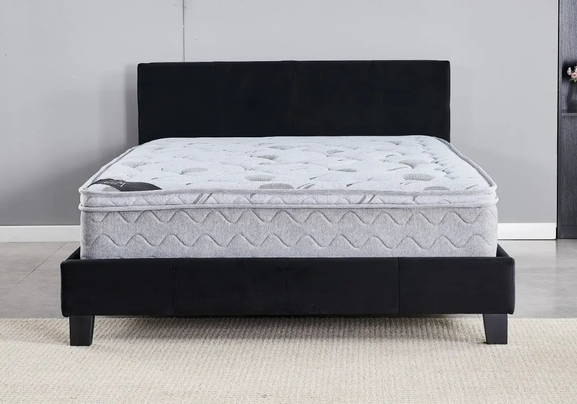 Lit design moderne en noir pour chambre | Klaro