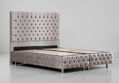 Lit coffre Chesterfield en velours taupe | Palazzo