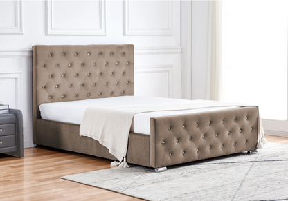 Lit double capitonné en taupe avec strass | Cora