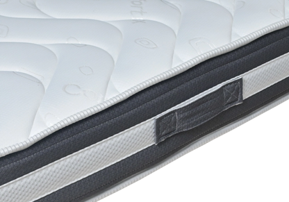 Matelas en mousse 20 cm au confort aéré et stable | Zelia