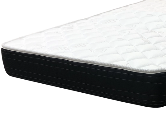 Matelas mousse 18 cm au soutien ferme et équilibré | Finn