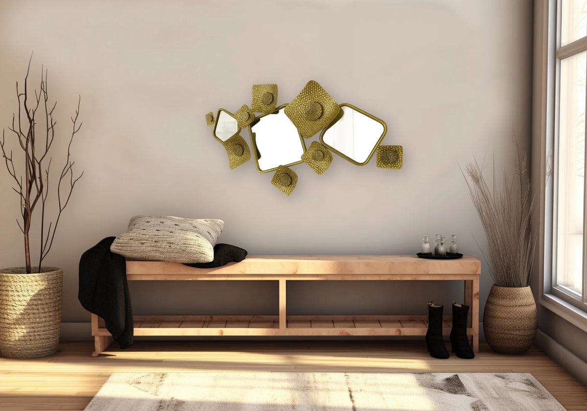 Miroir mural design géométrique en métal doré | Zento