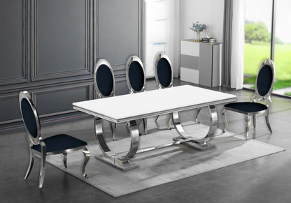 Table verre blanc et 4 chaises médaillon argent | Zyra