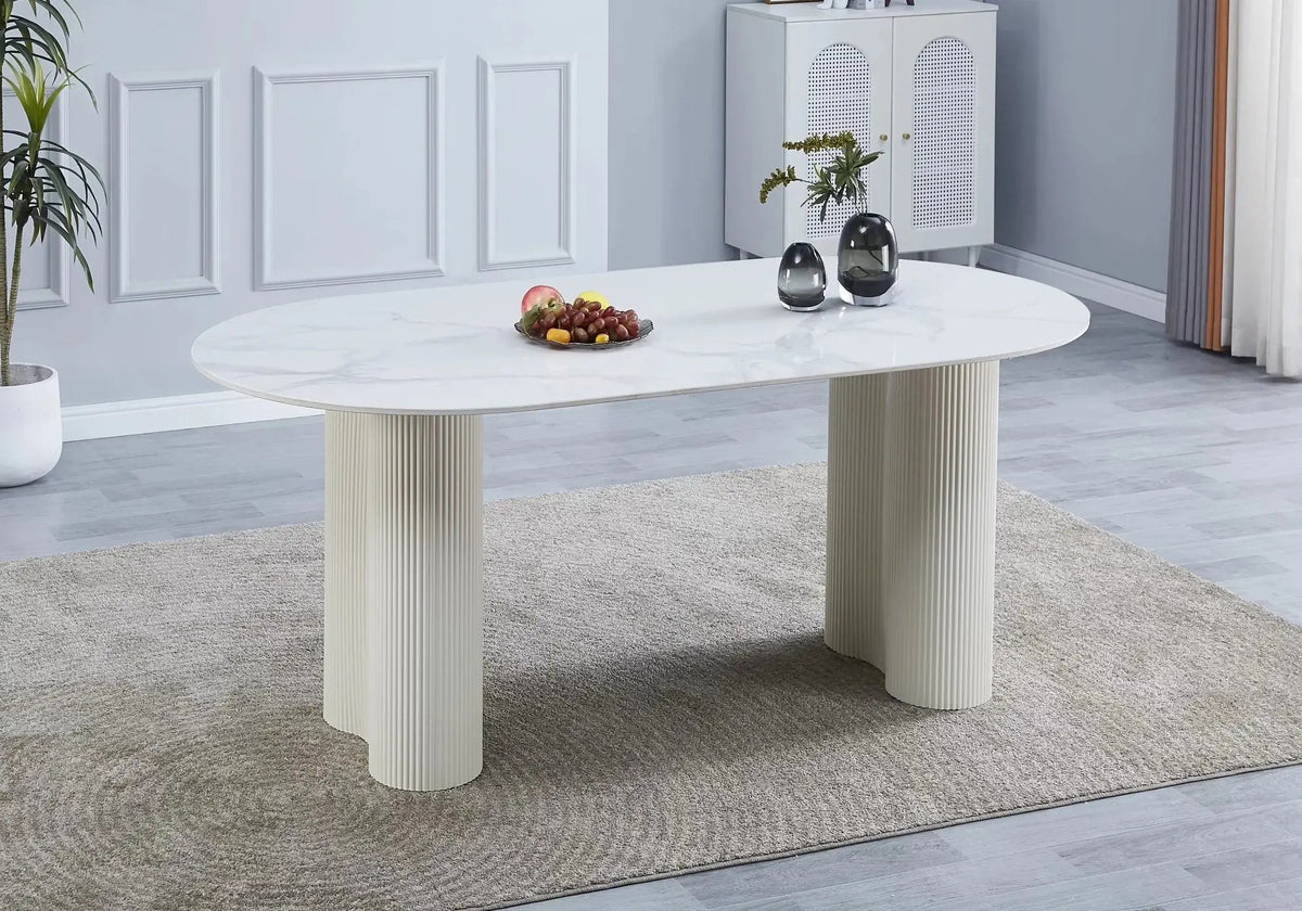 Table à manger en céramique effet marbre blanc | Kaelo