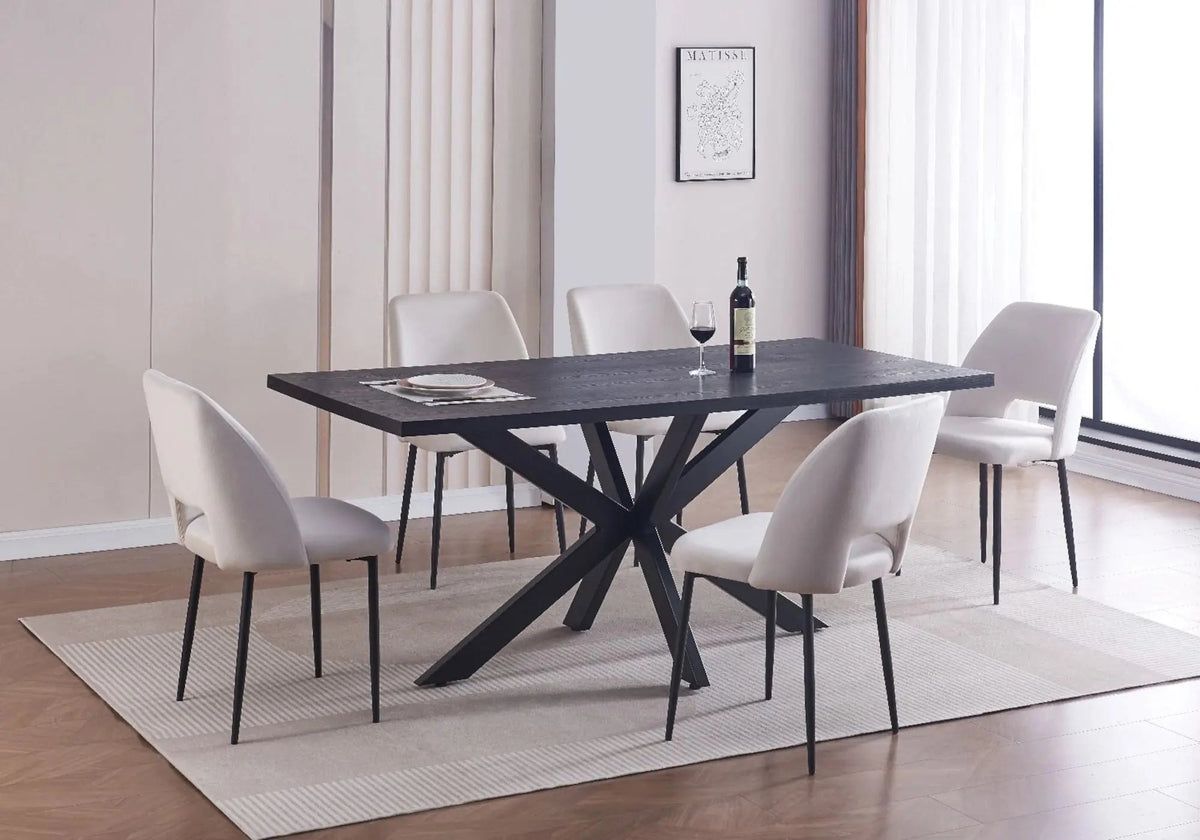 Table à manger noire en finition chêne 180 cm | Zyro