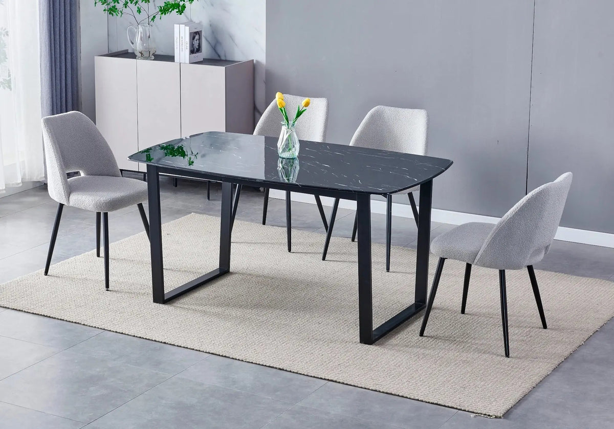 Table à manger noire et marbre beige 150 à 180 cm | Kora