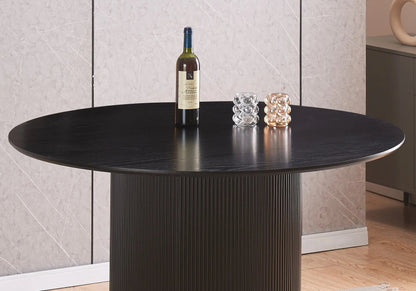 Table à manger ronde noire élégante pour le séjour | Klyro