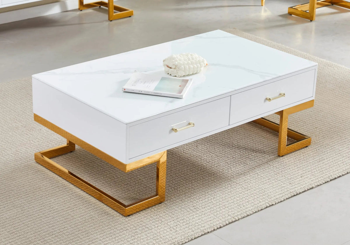Table basse moderne marbre blanc et doré | Veyra