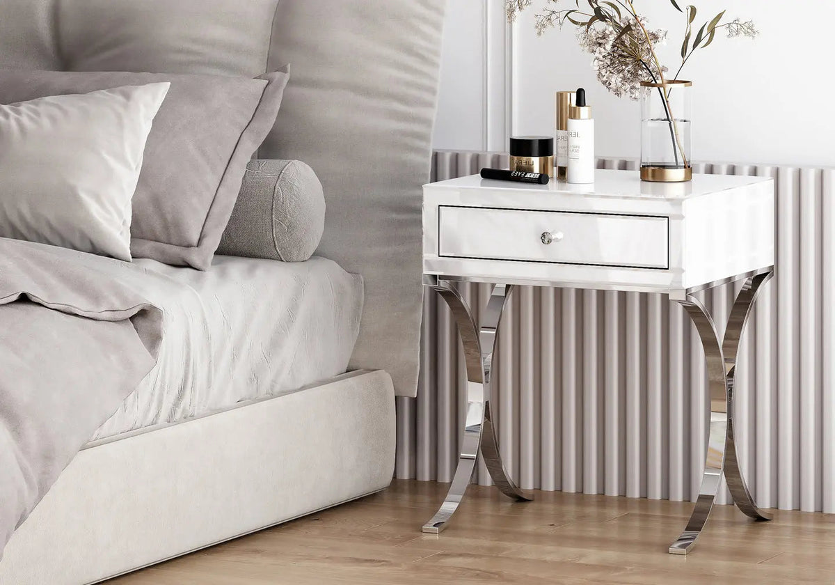 Table de chevet moderne en miroir à pied chromé | Zenix