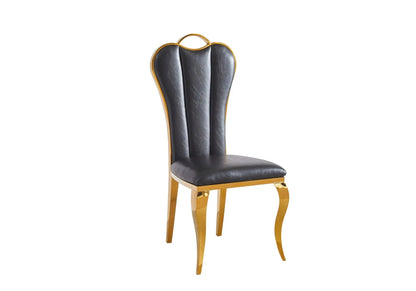 Ensemble table marbre noir et chaises dorées | Kivo