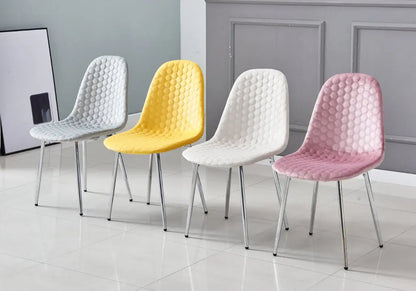Ensemble table noire et chaises effet marbre blanc | Zelix