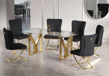 Table et chaises salle à manger noires et dorées | Zelta