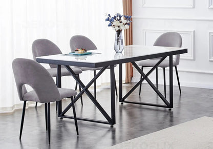 Table marbre blanc et chaises anthracite | Zyra