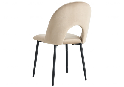 Table marbre blanc et chaises en taupe | Zyra