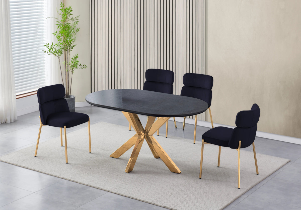 Table ovale en pierre noire et 4 chaises dorées | Zelix