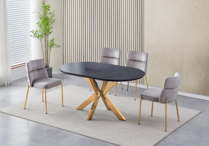 Table ovale en pierre noire et 4 chaises dorées | Zelix